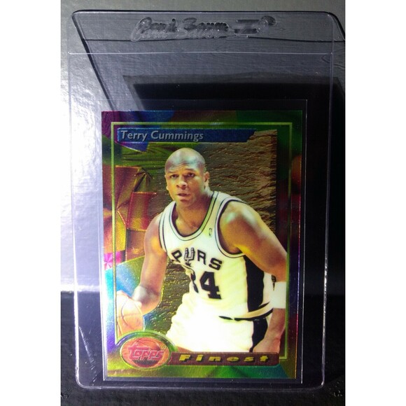 1993-94 Topps Finest Terry Cummings #45 Basketball Card - Picture 1 of 2